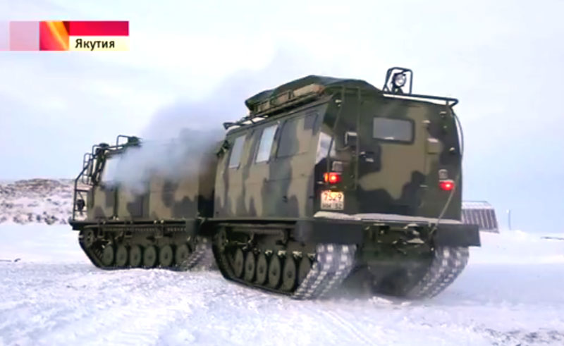 Российский гусеничный снегоход "ГАЗ-334420"